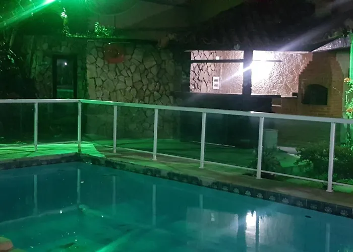 com piscina